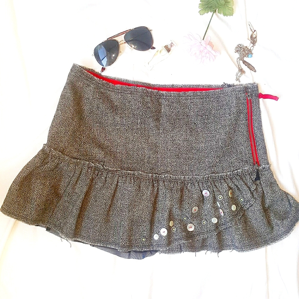 free people • ruffle zip button skirt